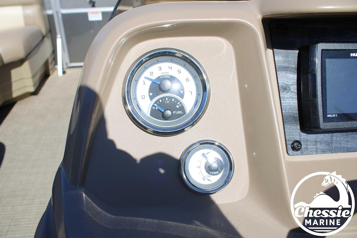 Used 2023 Starcraft Pontoon LX 22 R