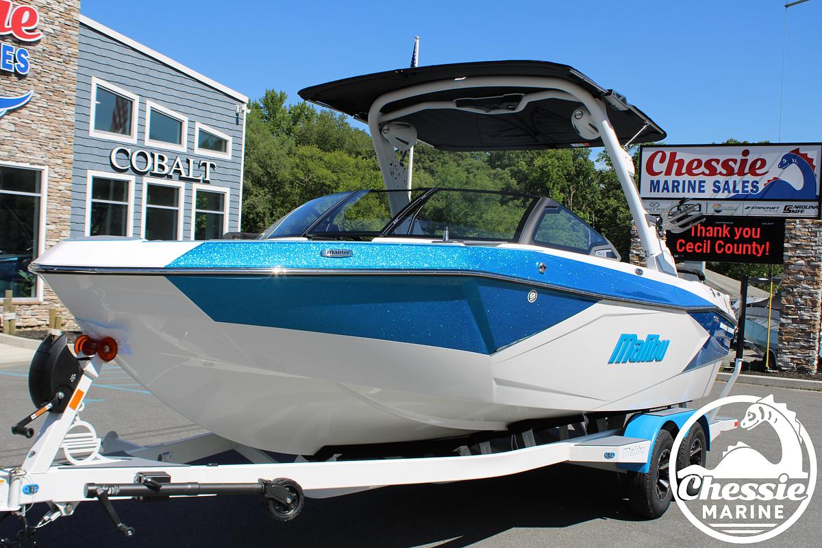 2026 Malibu 23 LSV