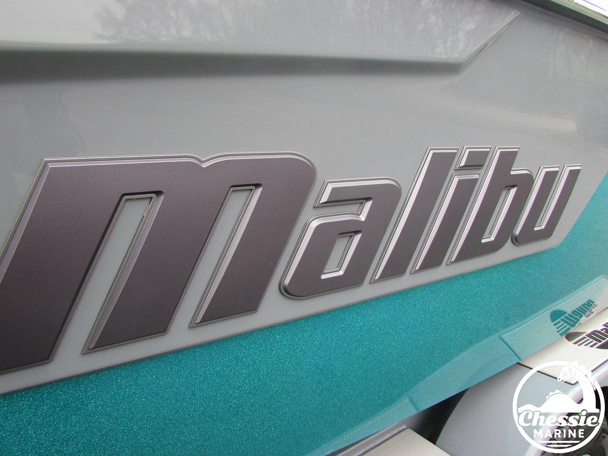 Used 2020 Malibu Wakesetter 25 LSV
