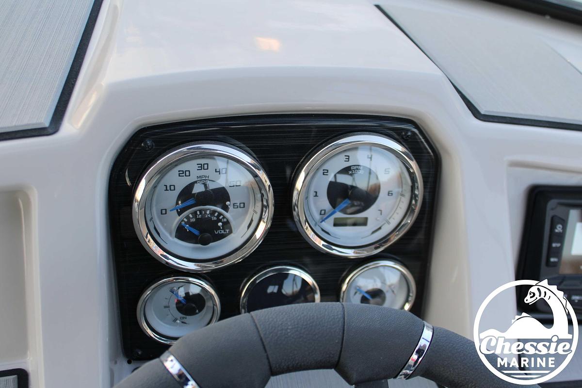 2026 Starcraft SVX 210 DC OB