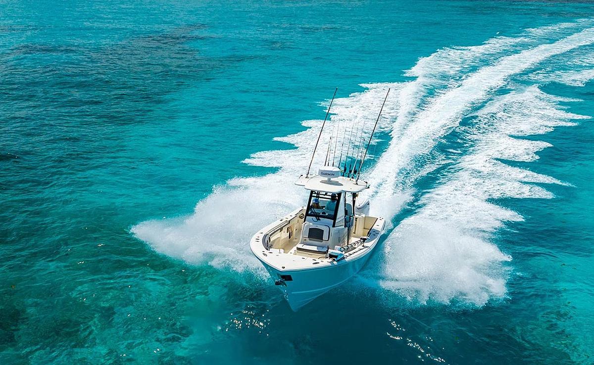 2027 Cobia 305 CC