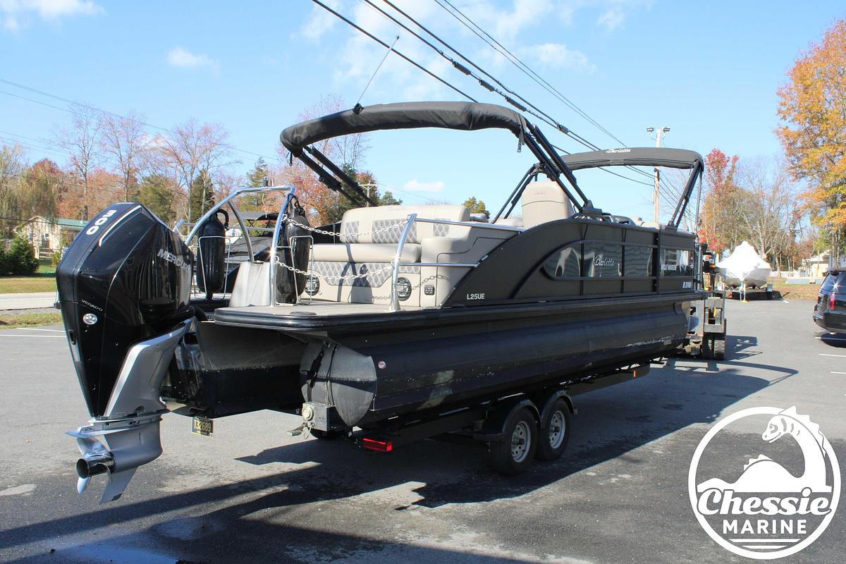 Used 2021 Barletta 25 UE