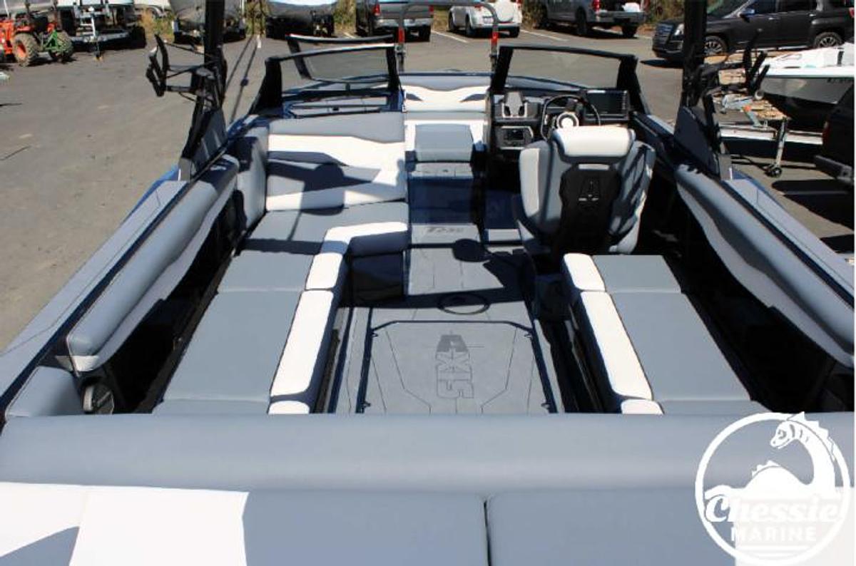 Used 2024 Axis T235