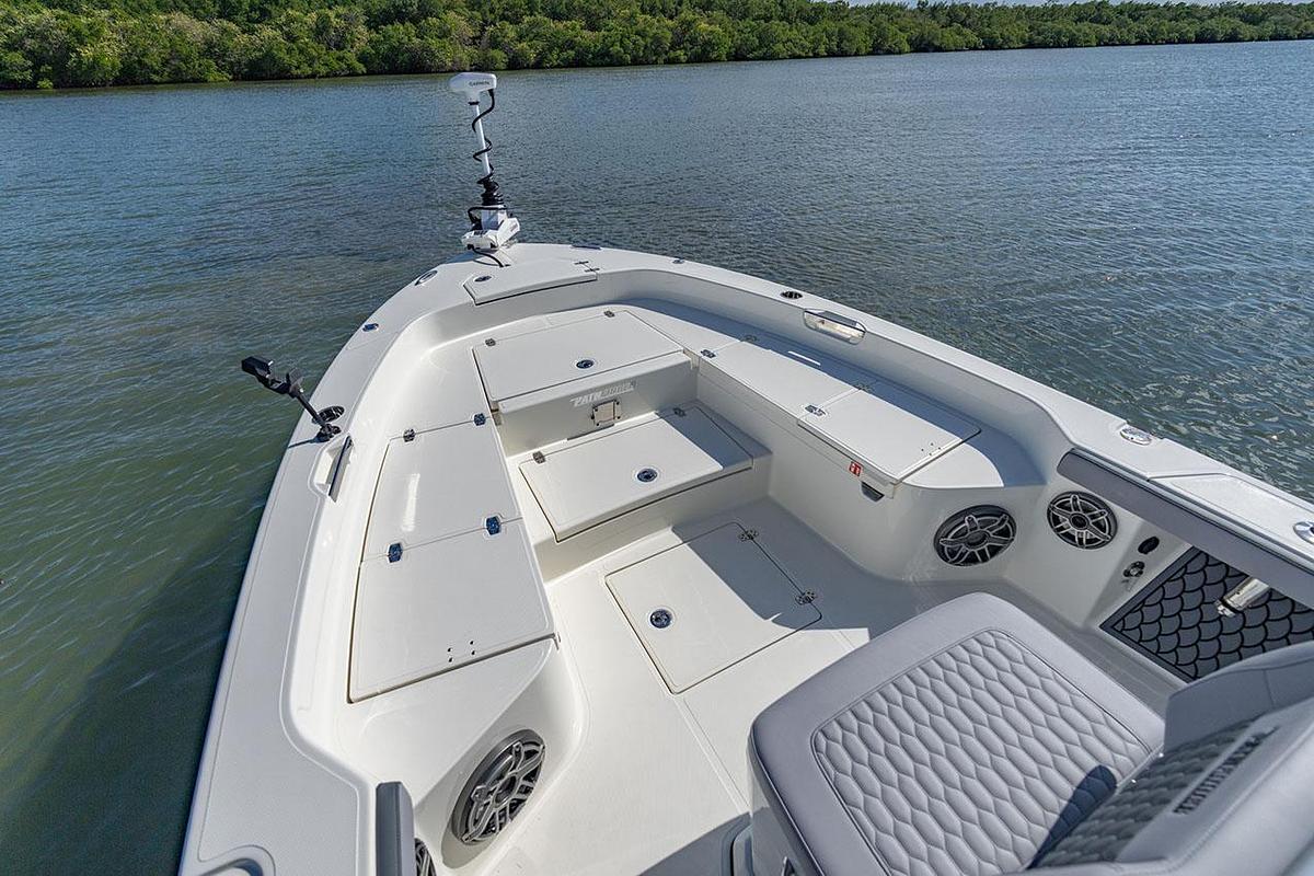 2027 Pathfinder 2800 HYBRID