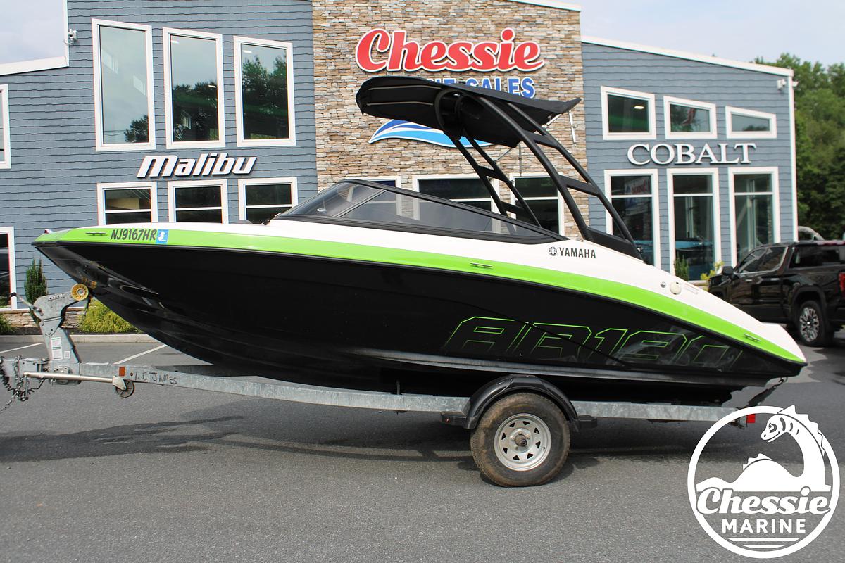 Used 2022 Yamaha 190