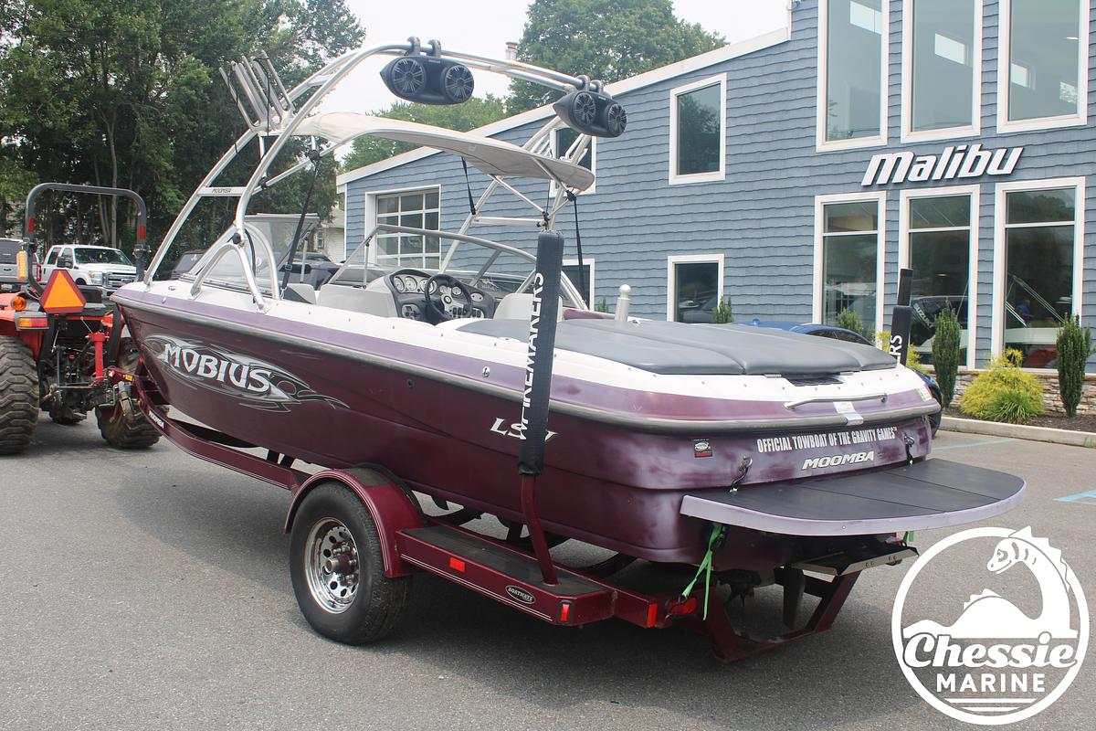 Used 2004 Moomba Mobius LSV