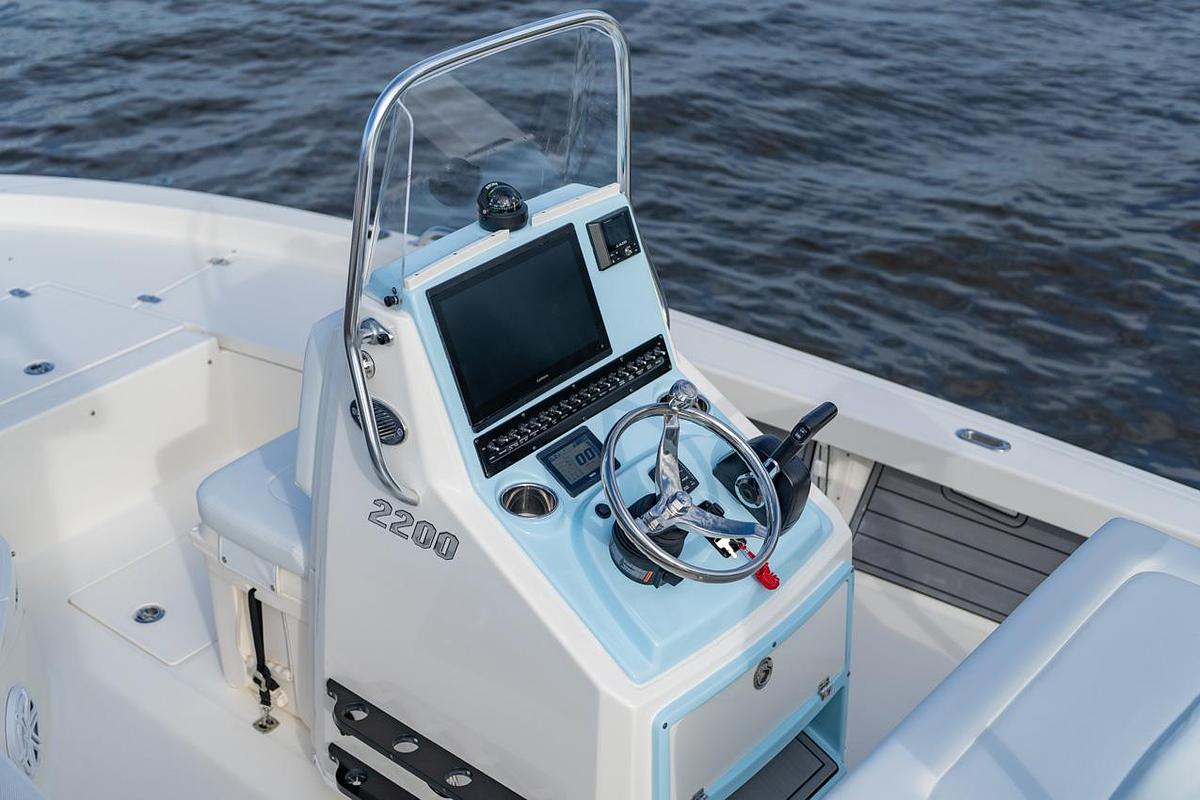 2027 Pathfinder 2200 HYBRID