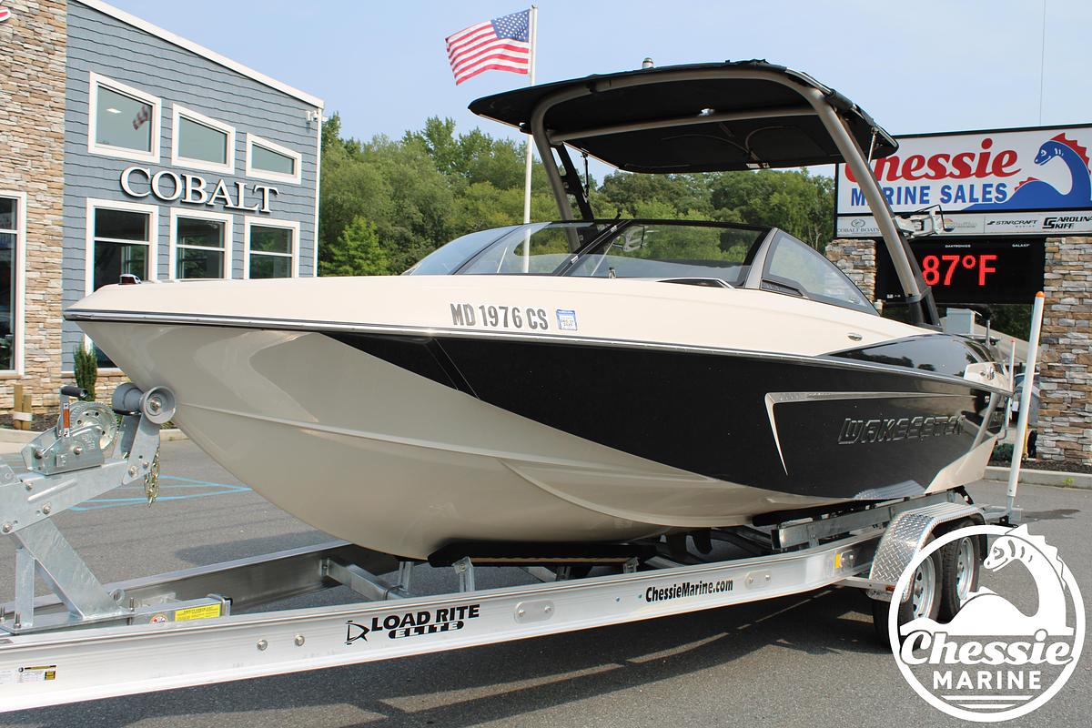 Used 2016 Malibu 23 LSV