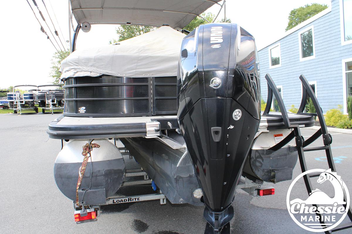 Used 2021 Bennington LX 24