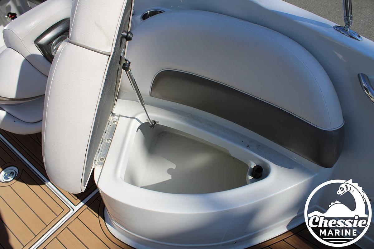 Used 2012 Crownline E4