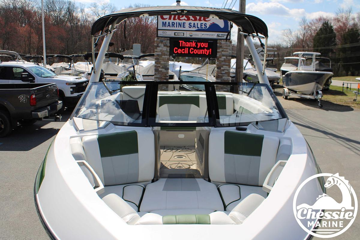 Used 2021 Malibu Wakesetter 20 VTX