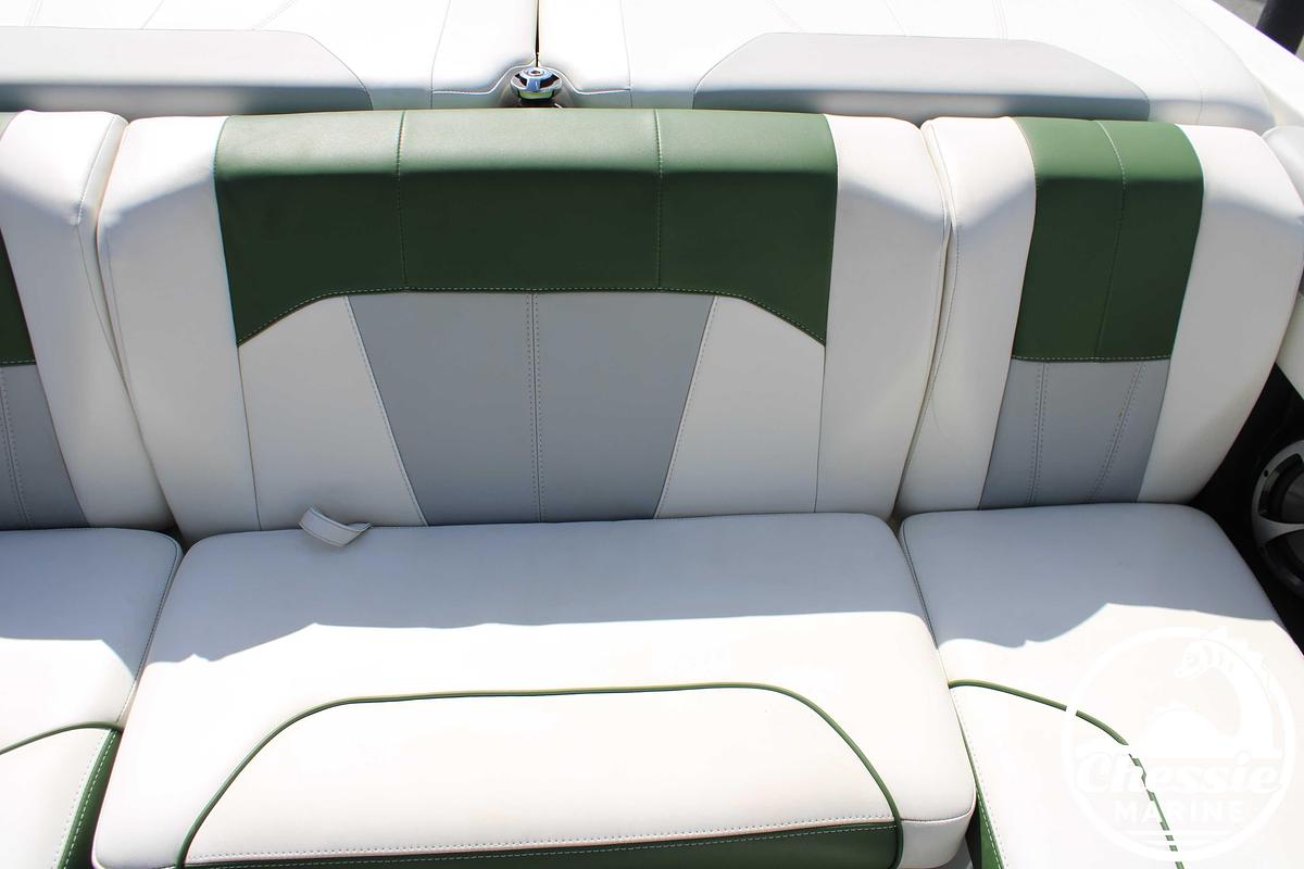 Used 2021 Malibu Wakesetter 20 VTX