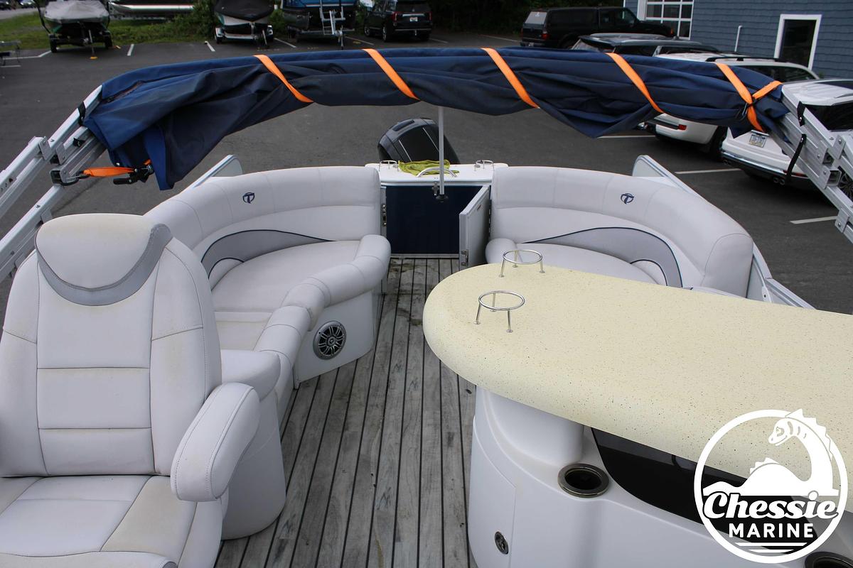 Used 2015 Tahoe Cascade Entertainer Pontoon 2585