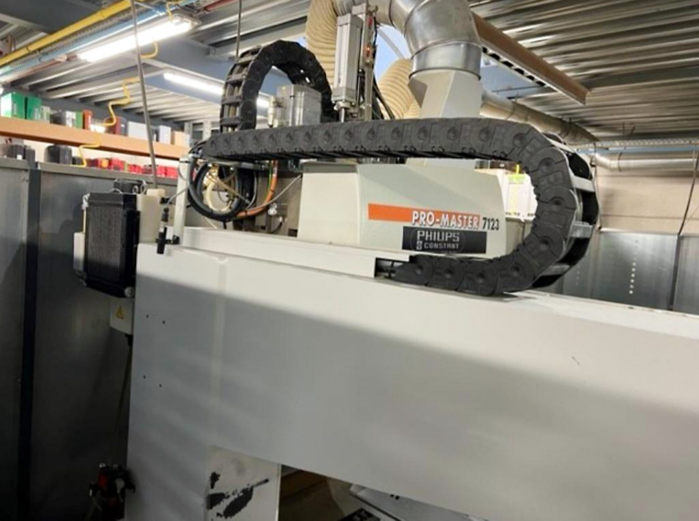Used Holzher Pro-Master 7123 - CNC Machining Center - 2009