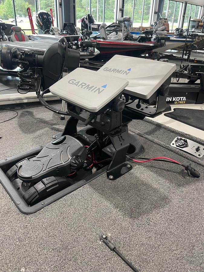 Used 2021 Bass Tracker 195 Pro Team XTE