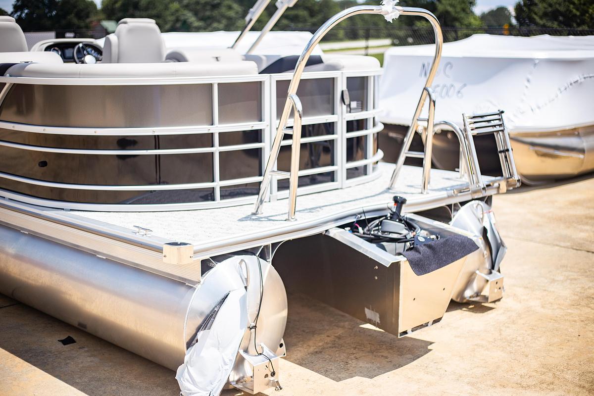 2025 Trifecta 22RF LE2.75