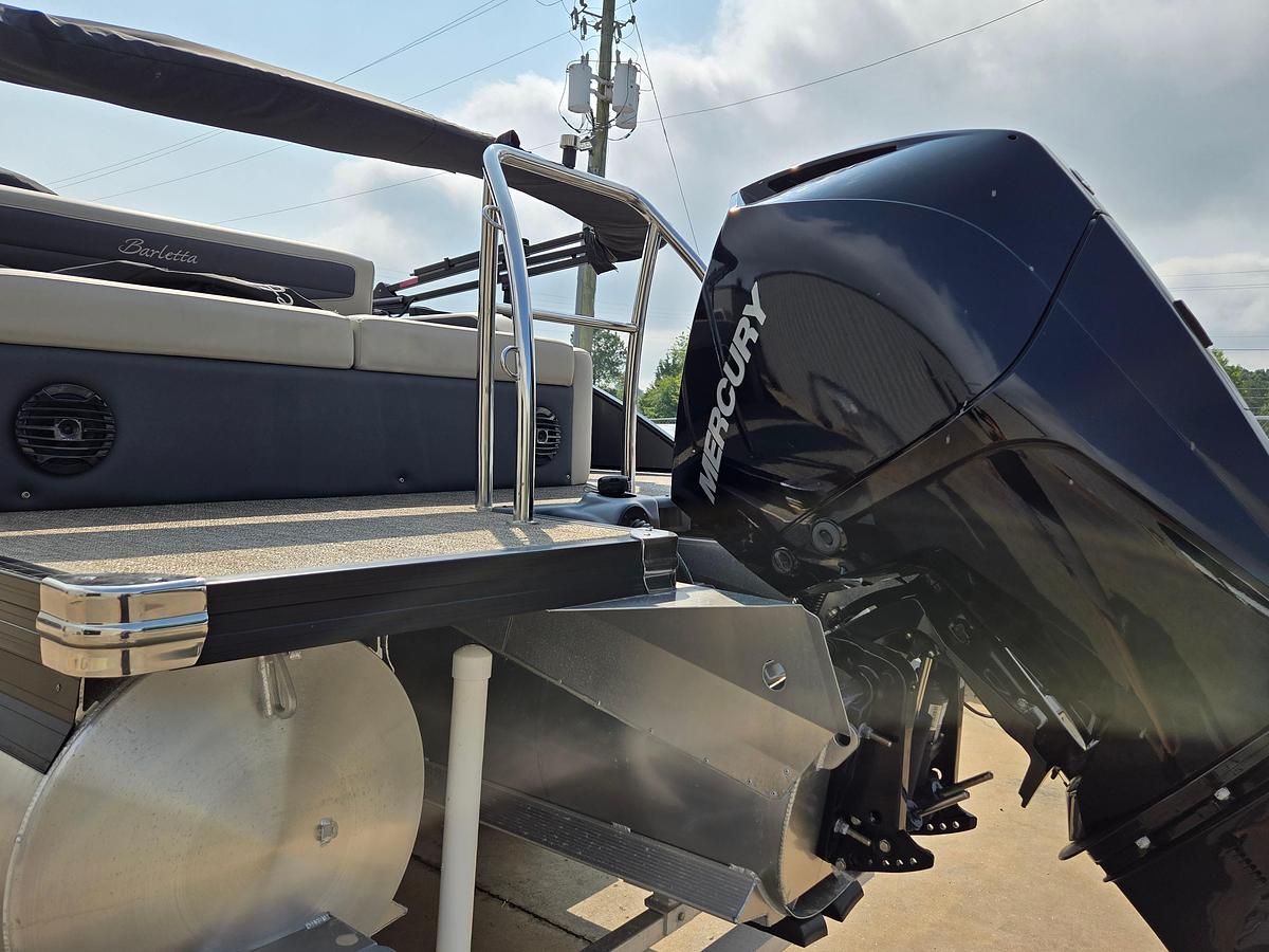 Used 2022 Barletta Cabrio 22UC