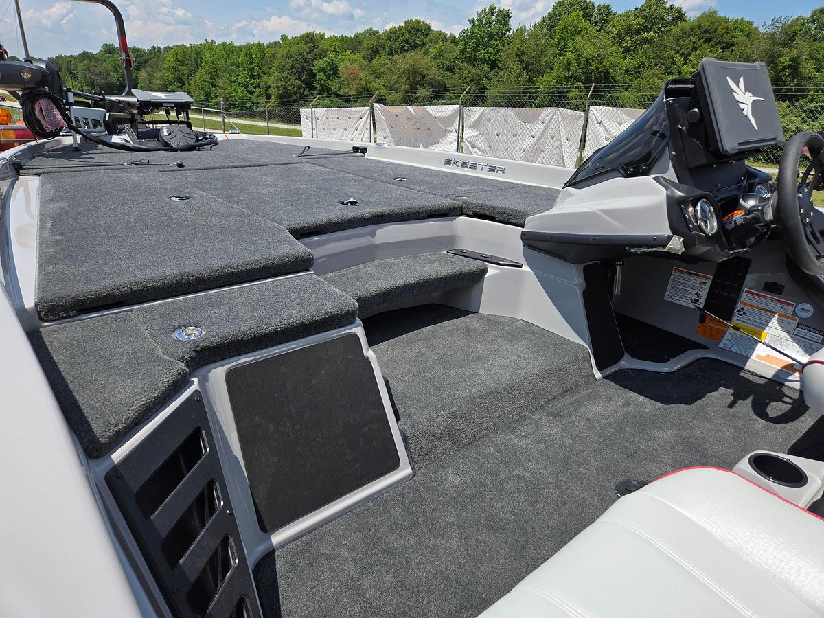 2025 Skeeter ZXR20