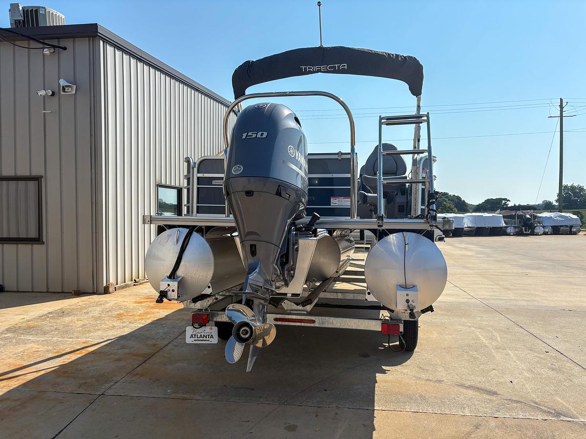 Used 2022 Trifecta CS 24RFC