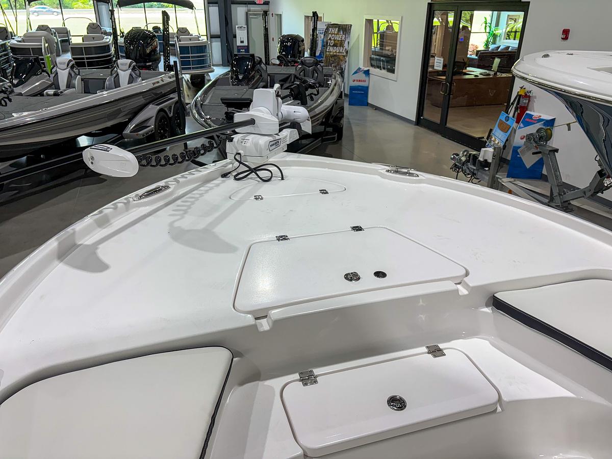 2025 Tidewater 2210 Cb