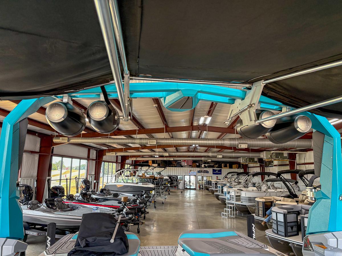 Used 2022 Nautique G21