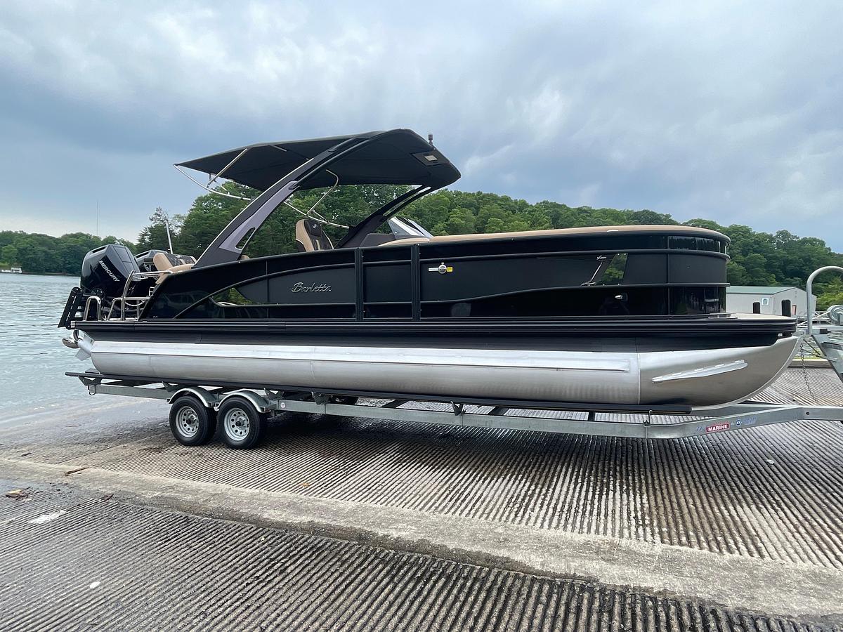 Used 2025 Barletta L25MAT