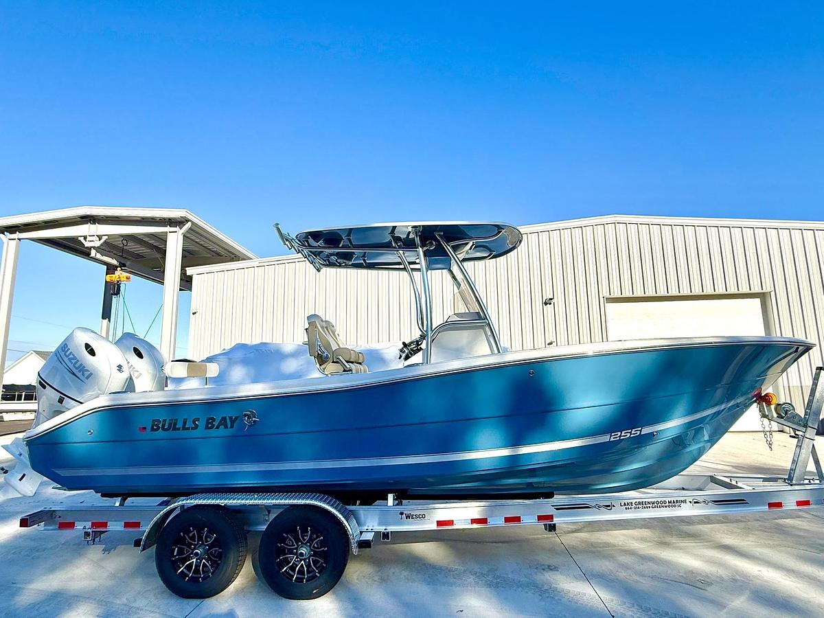 2026 Bulls Bay 255