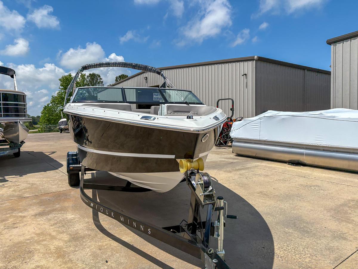 Used 2023 Four Winns H1