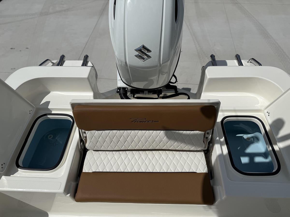 2026 Pioneer 220 Bay Sport
