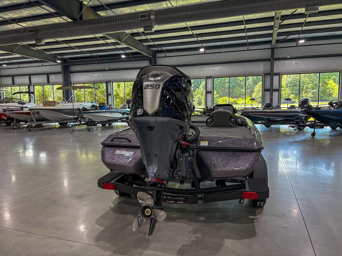 2025 Skeeter ZXR 21 SE