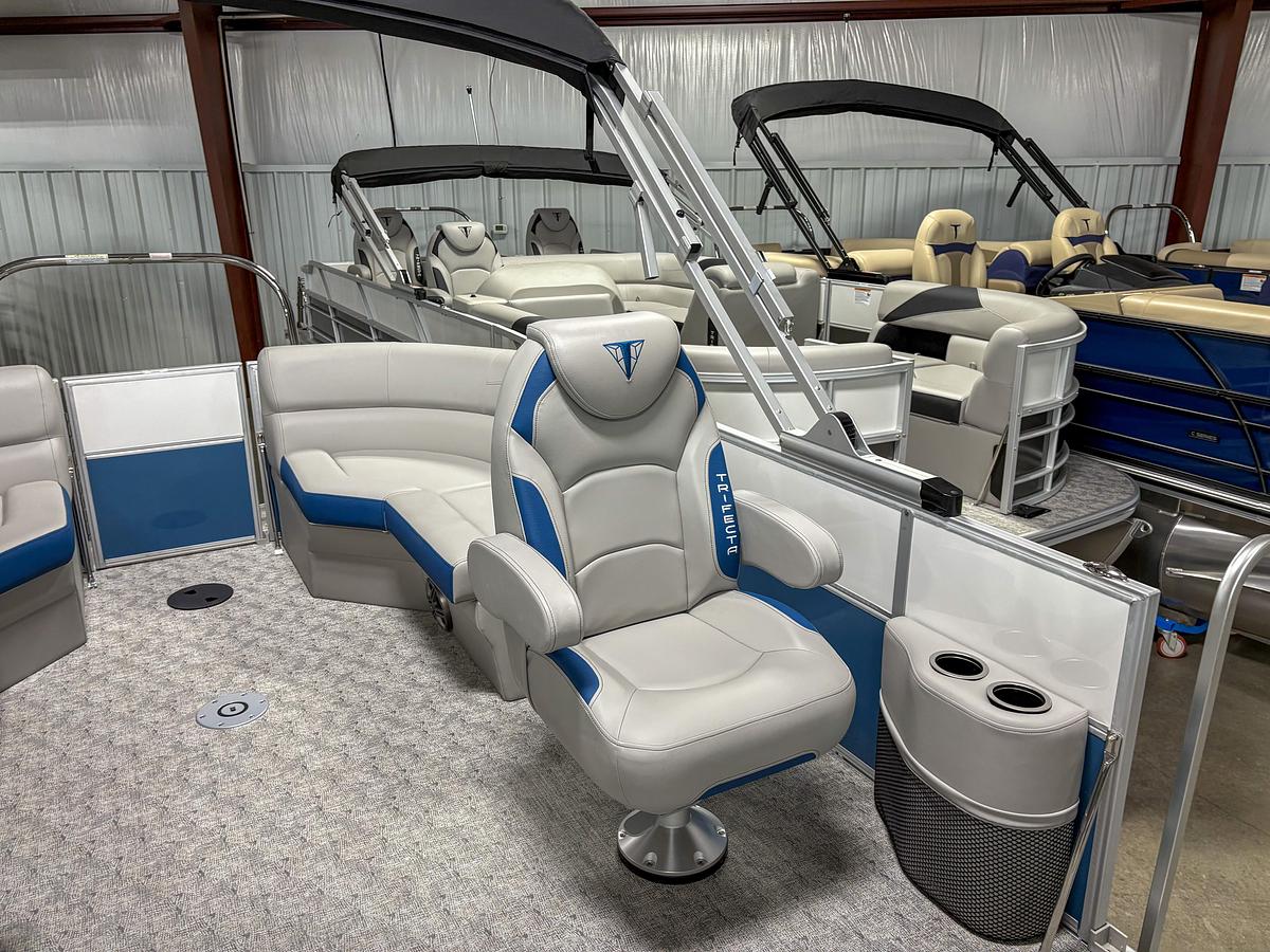 2025 Trifecta 20RF LE