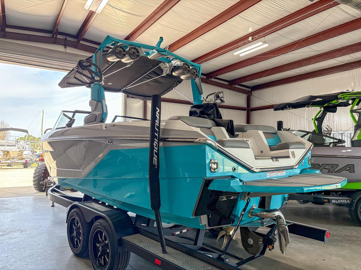 Used 2022 Nautique G21