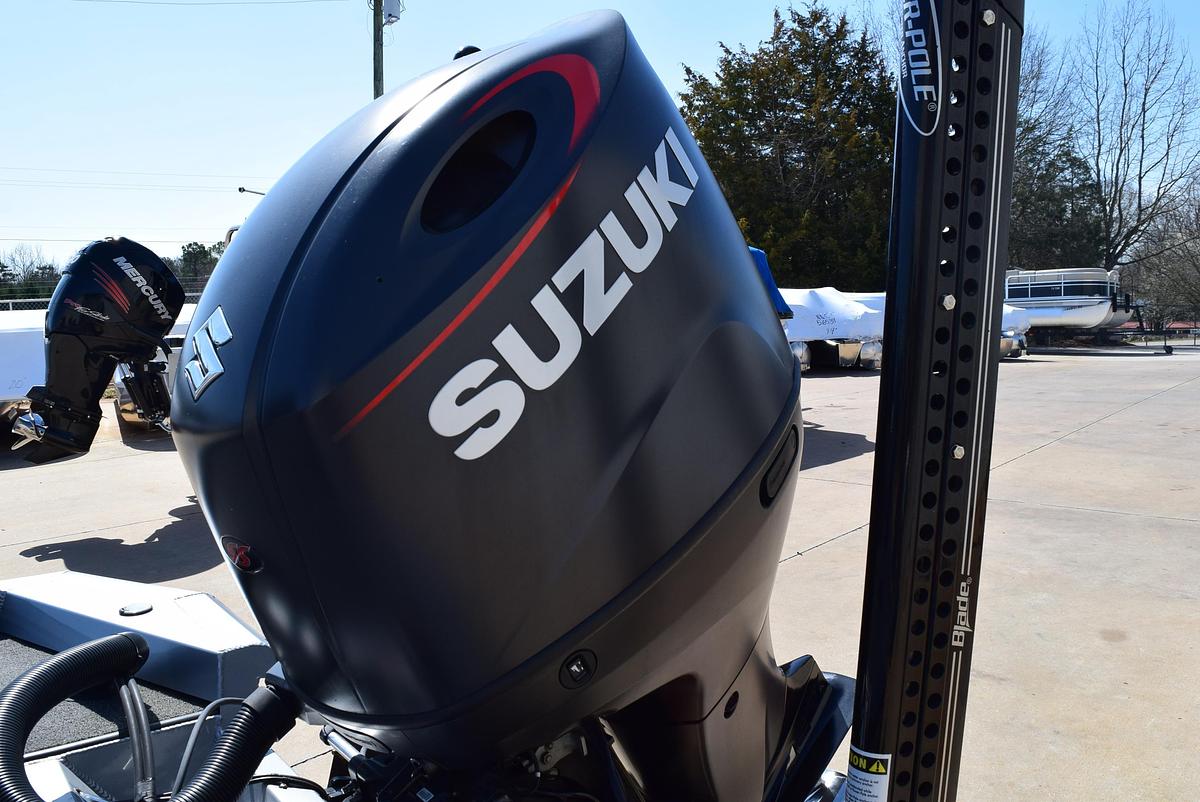 Used 2021 Vexus AVX2080