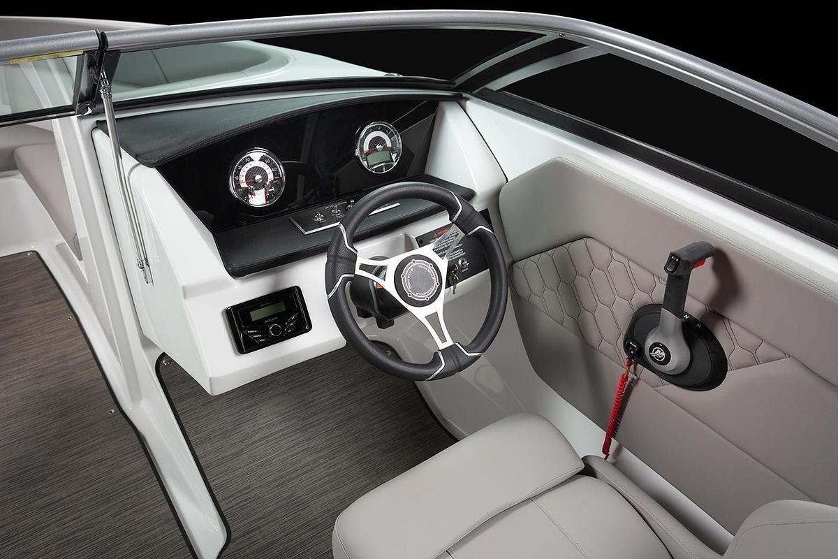 Used 2023 Four Winns H1