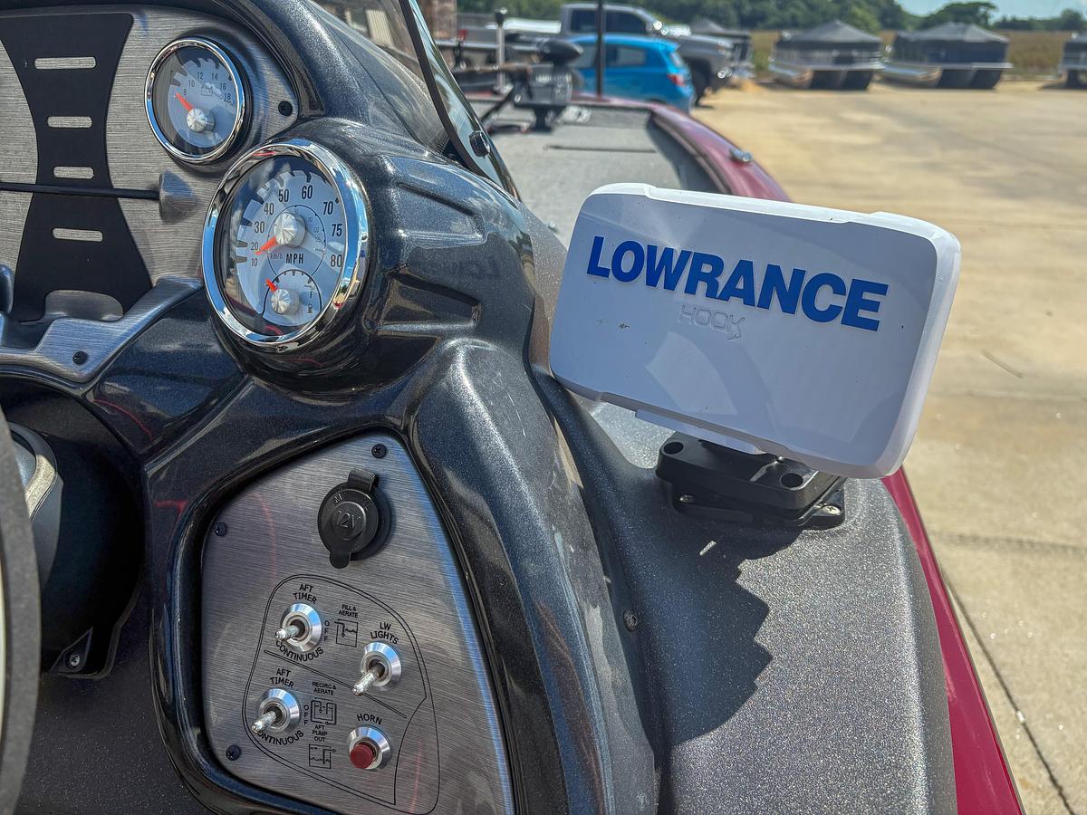 Used 2022 Tracker Pro Team 195 TXW