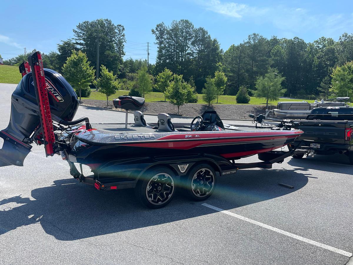 Used 2022 Skeeter FXR21 Apex