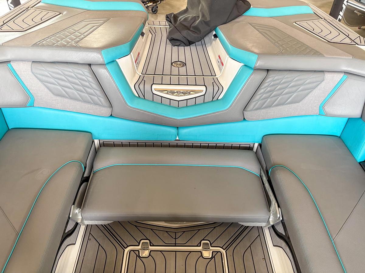 Used 2022 Nautique G21