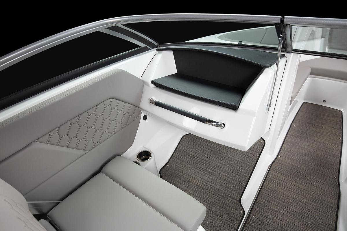 Used 2023 Four Winns H1