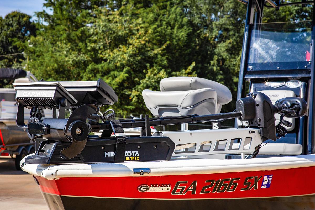 Used 2022 Avid 23 Magnum