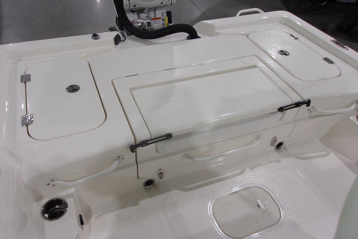 Used 2026 Skeeter 241