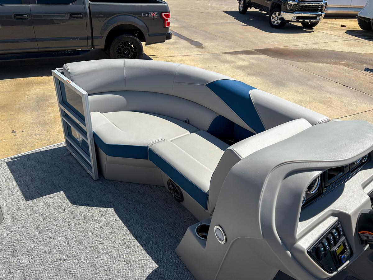 2025 Trifecta 22 RF LE