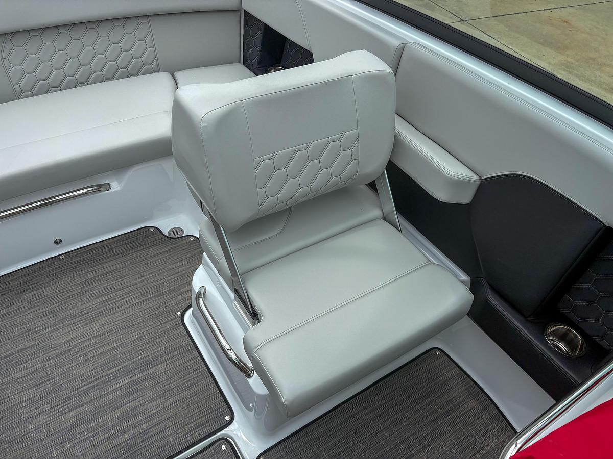 Used 2026 Four Winns H2 Freedom