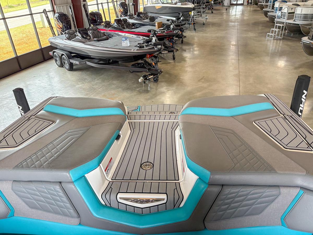 Used 2022 Nautique G21