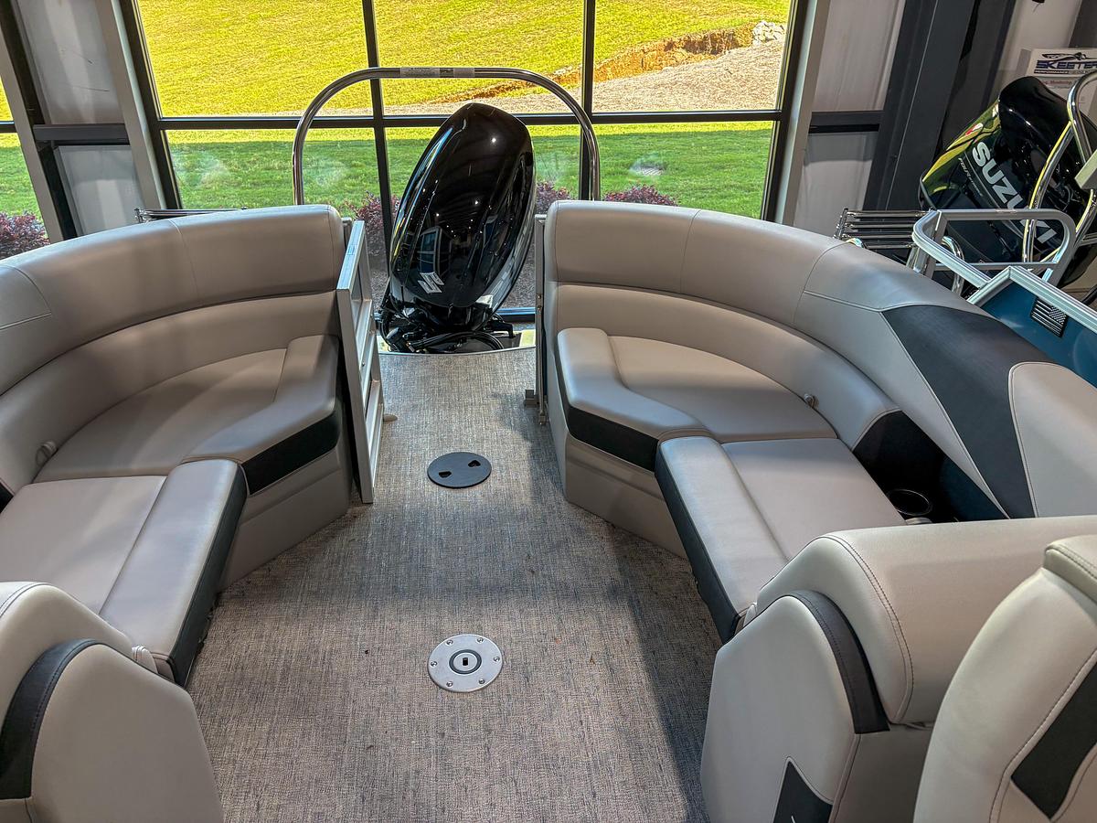 2025 Trifecta 22 RF LE