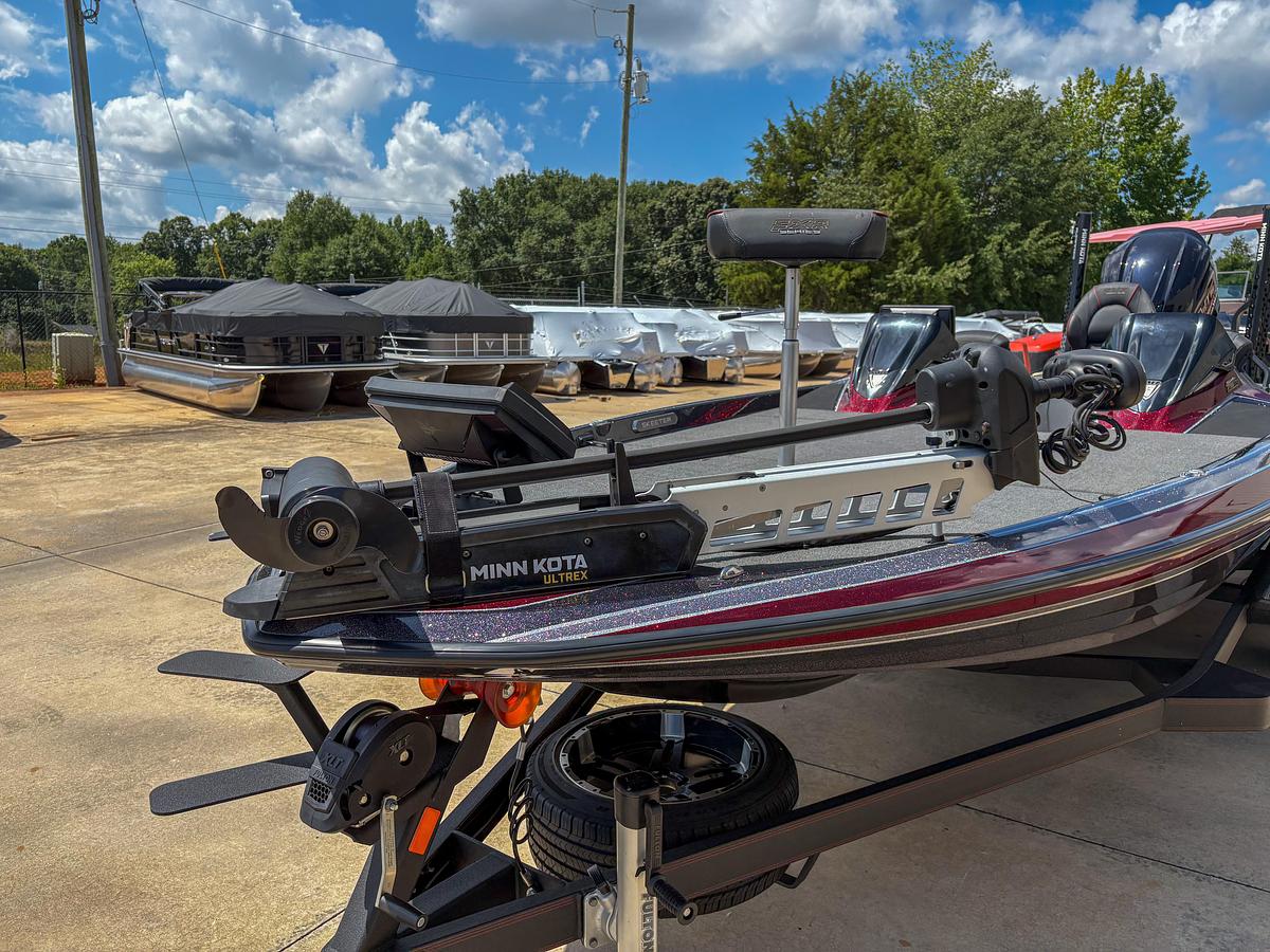 Used 2023 Skeeter FXR21 Limited