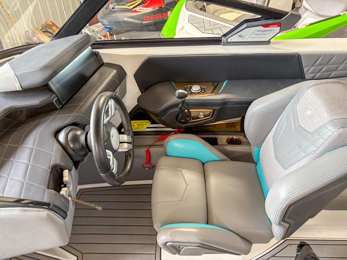 Used 2022 Nautique G21