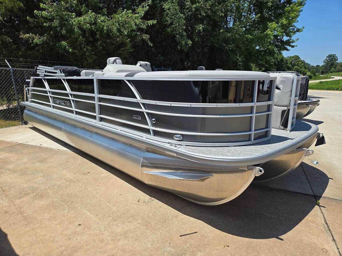 2025 Trifecta 24 UL LET2.75