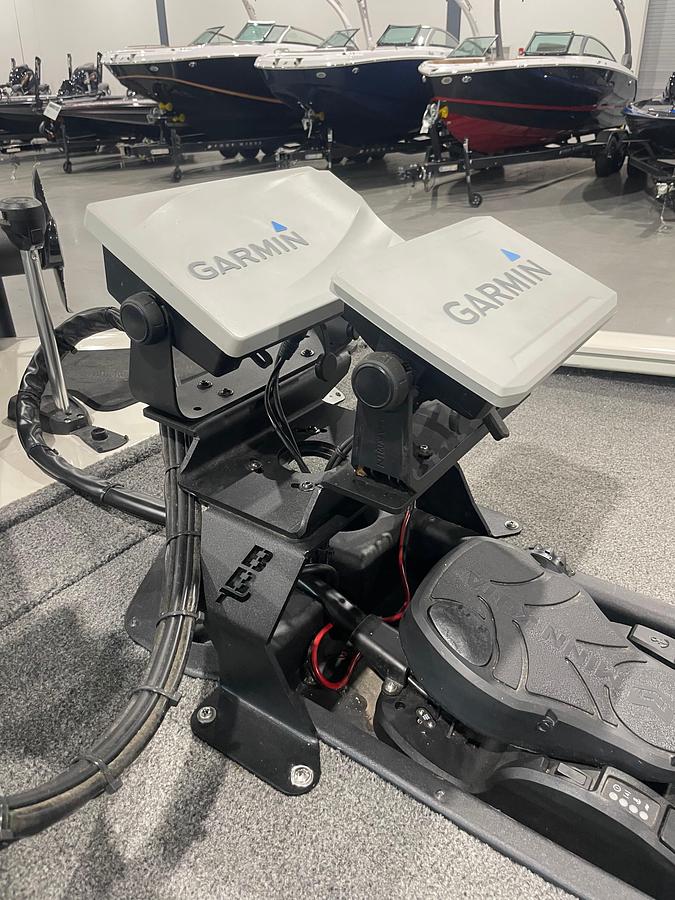 Used 2021 Bass Tracker 195 Pro Team XTE