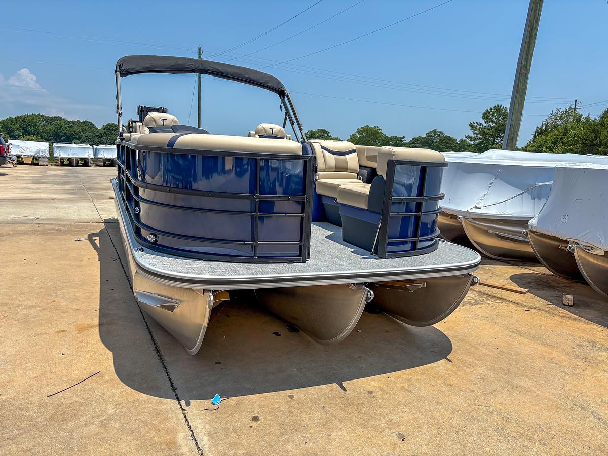 2025 Trifecta CS 24RF 3.0