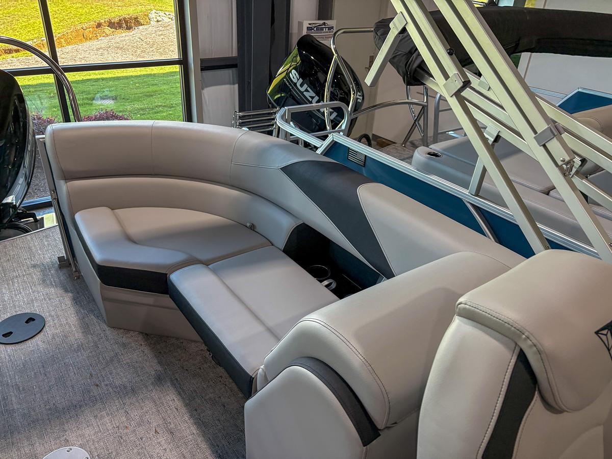 2025 Trifecta 22 RF LE